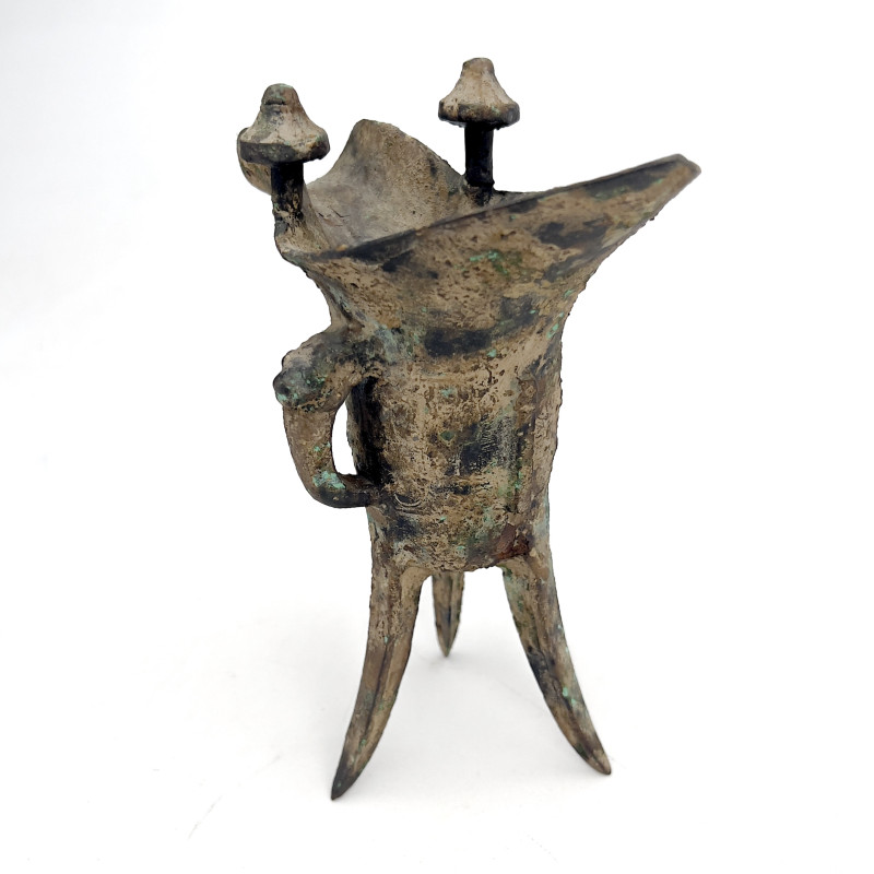 An Archaistic Chinese Patinated Bronze Ritual Wine Vessel, Jue