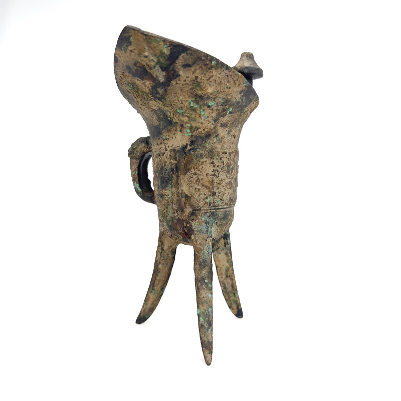 An Archaistic Chinese Patinated Bronze Ritual Wine Vessel, Jue