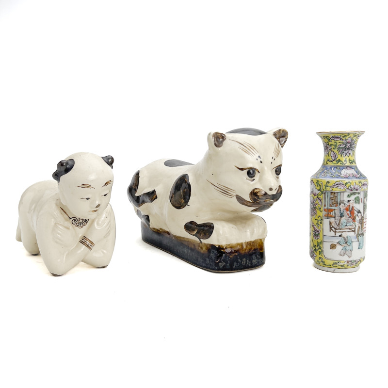 Chinese Glazed Stoneware Cizhou-Type Figural Group and Export Porcelain
