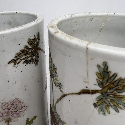Group of Three Famille Rose Chinese Export Ceramics with Tongzhi and Qianlong Style Reign Marks