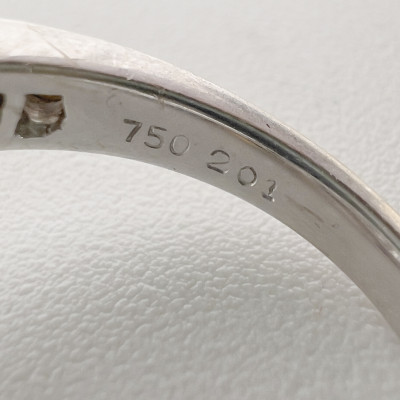 Gregg Ruth - White Gold Diamond Heart Beats Ring