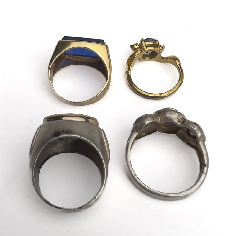 Four Gem Set Rings, Gold and Silver