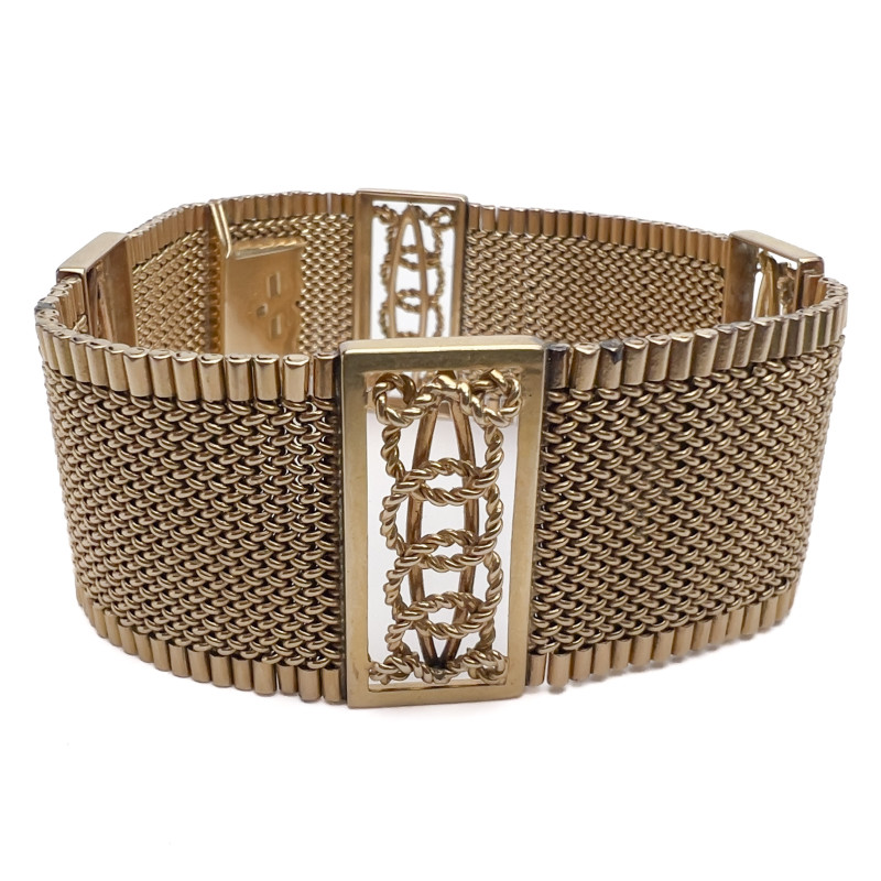 An Argentine 18k yellow gold mesh bracelet