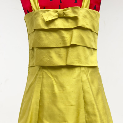 A Five-Piece Apparel Group, Louis Féraud