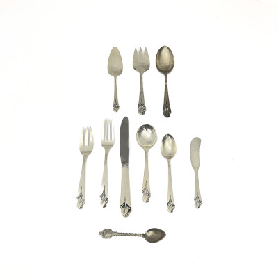 Frank W. Smith - Woodlily Sterling Silver Flatware Service