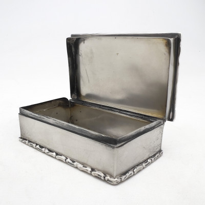 An Edwardian Enamel Pained Silver Portrait Trinket Box