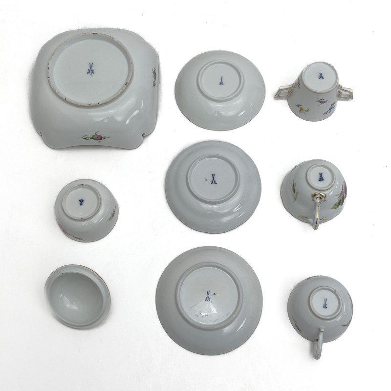 Meissen - Porcelain Rose Group Tableware
