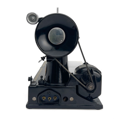 Singer Model 221 "Featherweight" Electric Sewing Machine