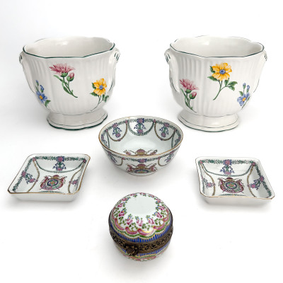 Image for Lot Group Lot of Mixed Decorative Ceramic and Porcelain Articles