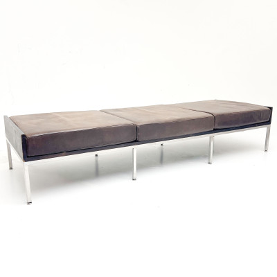 Image for Lot Mid-Century Modern Gallery Bench