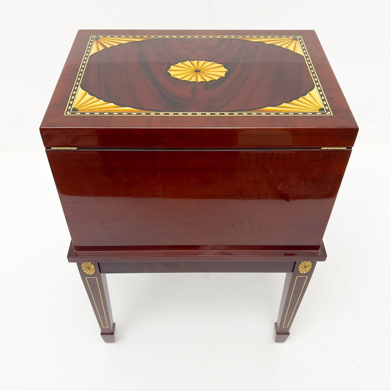 Sheraton Style Faux Bois Painted Humidor