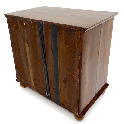 William and Mary Style Burl Walnut Chest of Drawers